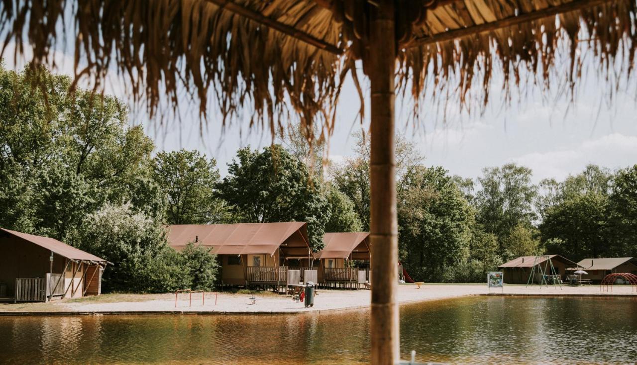 Vakantiepark Dierenbos Vinkel ภายนอก รูปภาพ